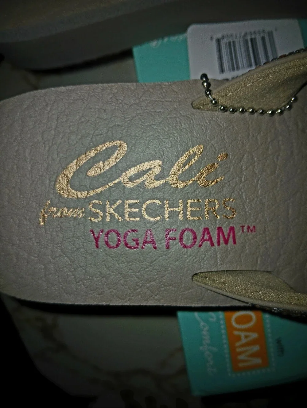 NWT Women's Vega Cali Sketchers Wedges.
